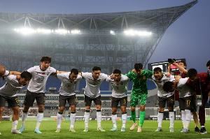 马德兴:中国男足、女足今天下午将同时同场训练